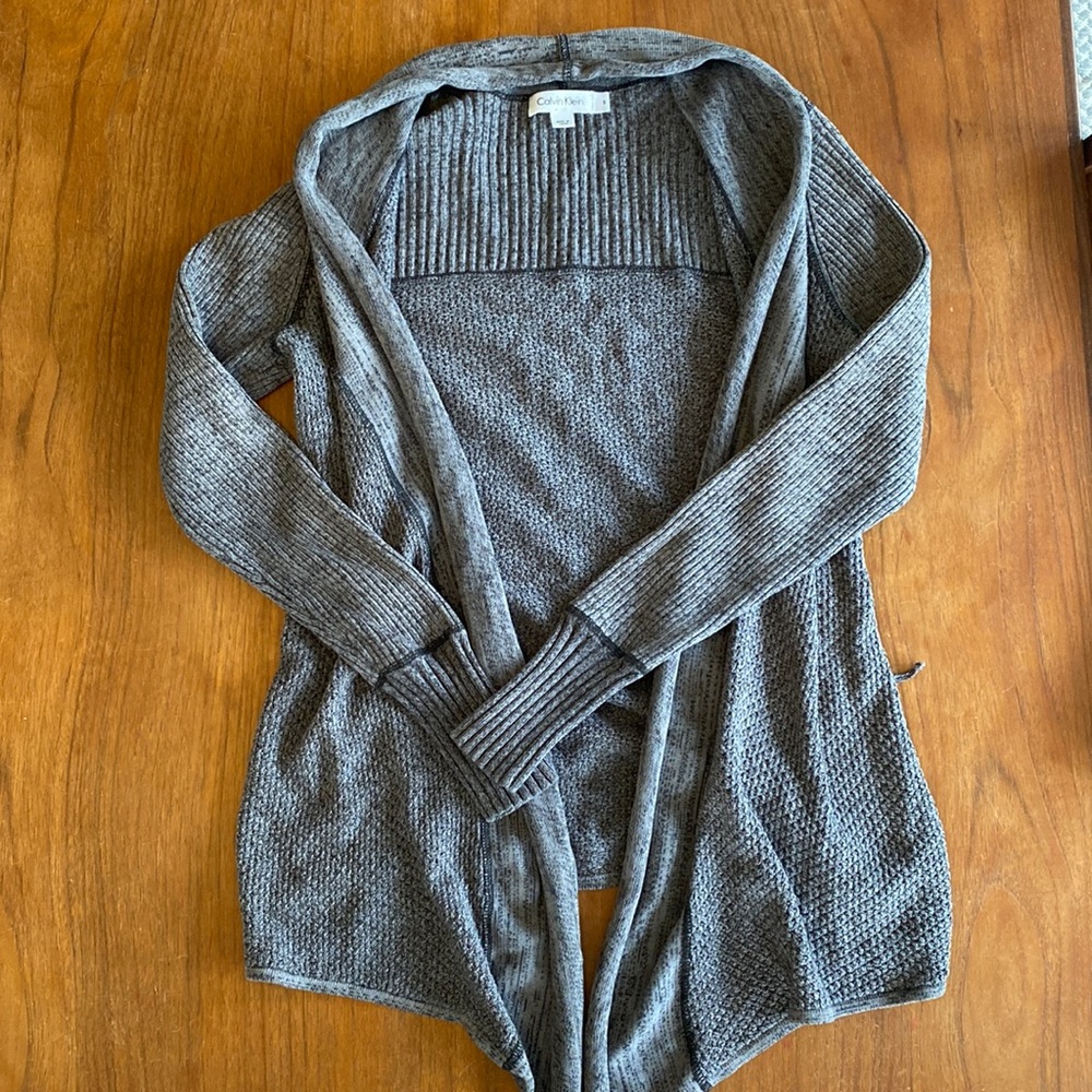 Calvin Klein knit open cardigan. size small.